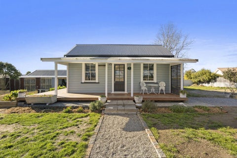 4 Robinson Street, Rakaia
