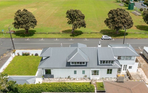 82 Barrett Street, Westown, New Plymouth