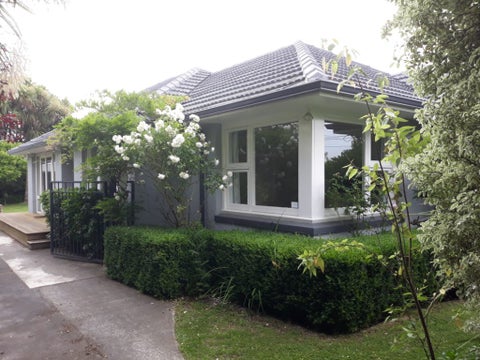 14 Manor Place, Bryndwr, Christchurch