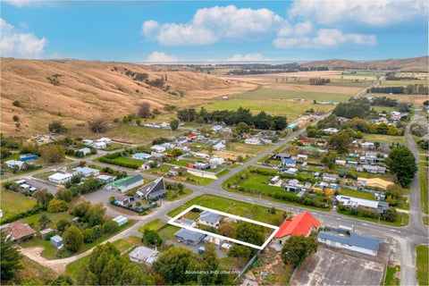 8 Dundas Street, Pōrangahau