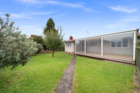 1/7 Olympic Place, Papakura, Papakura