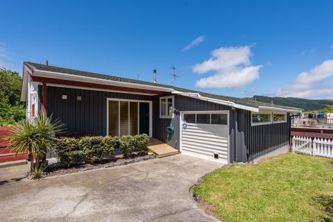 36 Thurleigh Grove, Karori, Wellington