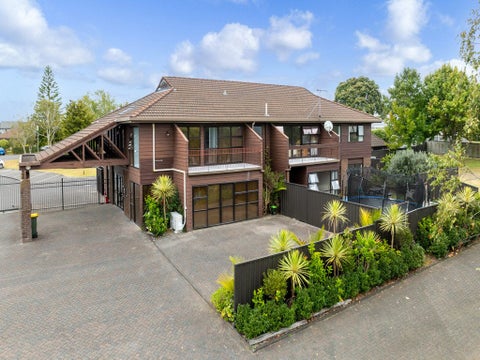 1/327 Hobsonville Road, Hobsonville, Auckland