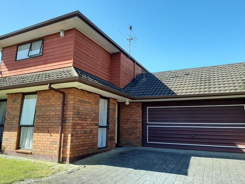 1/133 Whitford Road, Somerville, Manukau