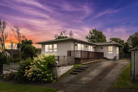 49 Lord Street, Stokes Valley, Lower Hutt