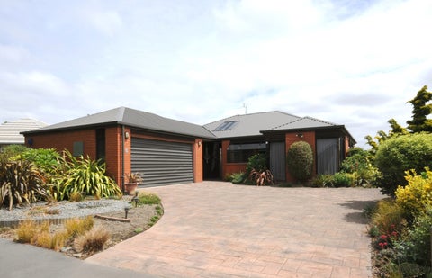 6 Thoresby Mews, Avonhead, Christchurch