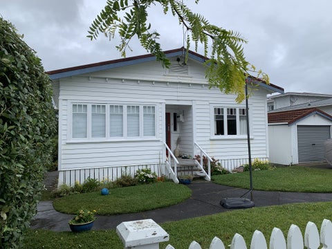 15 Aramoana Avenue, Devonport, Auckland