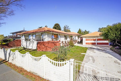 6 Fenmere Place, Burwood, Christchurch