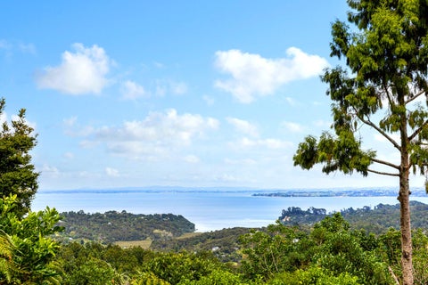 114 Scenic Drive, Titirangi, Auckland
