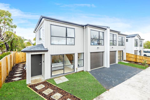 7E Hurley Place, Kelston, Auckland