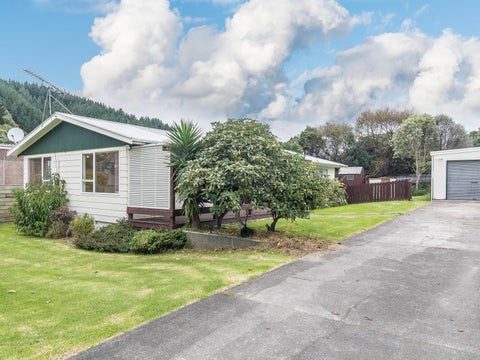 32 Tongariro Street, Paraparaumu