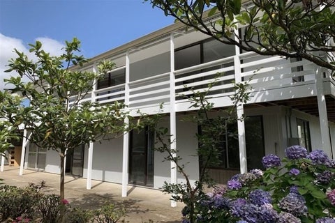 300 State Highway 16, Kumeū
