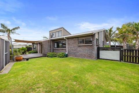 39 Tiverton Crescent, Whalers Gate, New Plymouth