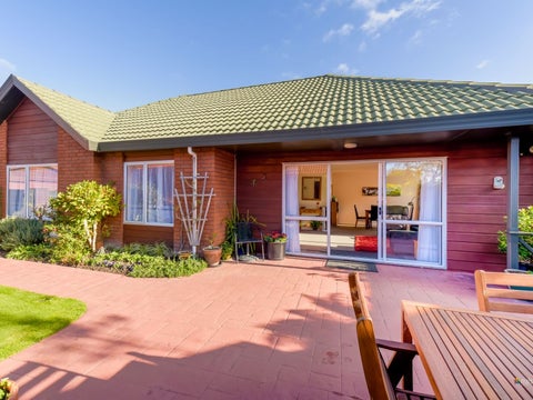 5/6 PALMER CRES, HERETAUNGA, UPPER HUTT