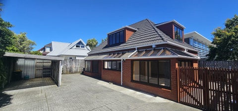 8A Campbell Street, Karori, Wellington