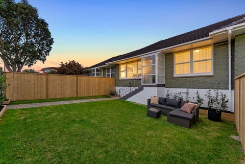 2/1 Ngaio Street, Takapuna, Auckland