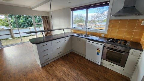 18 Hamblyn Crescent, Nawton, Hamilton
