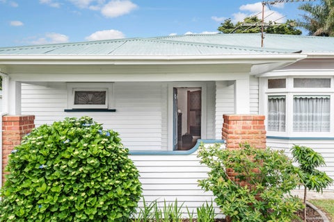 22 Racecourse Road, Waiuku, Waiuku