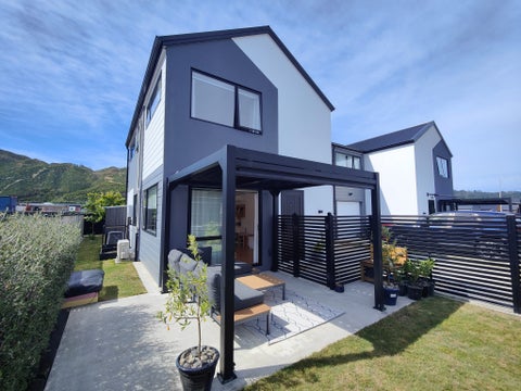 4 Balmerino Lane, Wallaceville, Upper Hutt