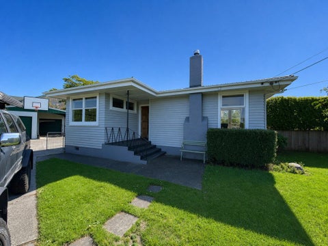 37 Wavell Crescent, Lansdowne, Masterton