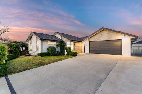 1 Orca Lane, Parklands, Christchurch