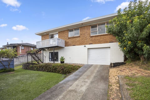 1/28 Prince Regent Drive, Half Moon Bay, Auckland