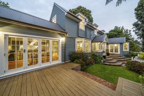 8 Amapur Drive, Khandallah, Wellington