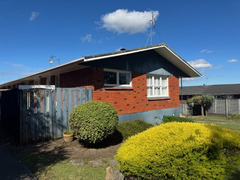 1/32 Thatcher Street, Mission Bay, Auckland
