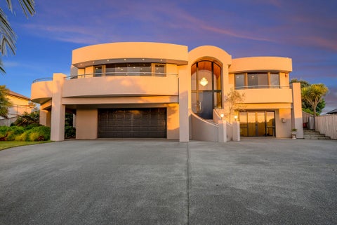 47 Quadrant Heights, Paraparaumu