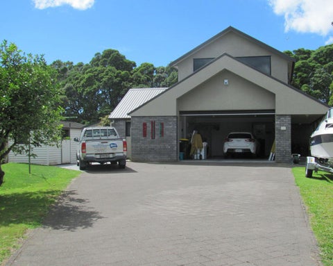 129 Awarua Place, WHANGAMATA, Whangamata