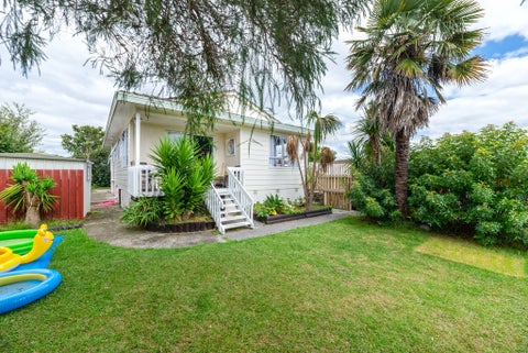 178 Waitemata Drive, Ranui, Auckland