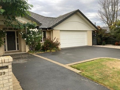29 Millstream Drive, Lincoln, Lincoln