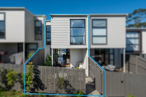 18 Dunkirk Terrace, Mount Albert, Auckland
