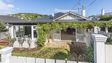 20 Lucknow Terrace, Khandallah, Wellington