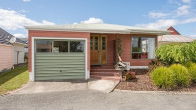10 Birchwood Grove, Richmond, Richmond