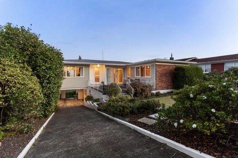 23 Marcel Place, Glenfield, Auckland