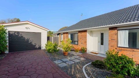 23 Reeves Street, Waikanae Beach, Waikanae