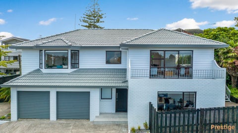 1/461 Beach Road, Murrays Bay, Auckland