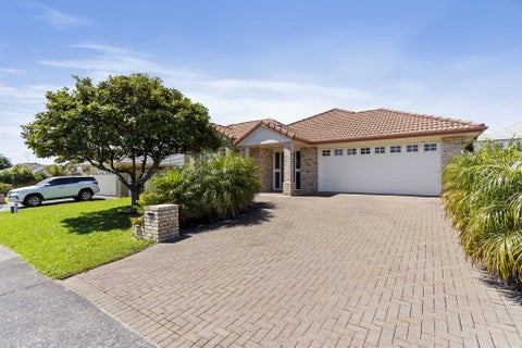 104 Golfland Drive, Golflands, Auckland