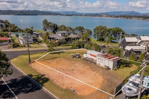 1A Haddon Crescent, Whitianga