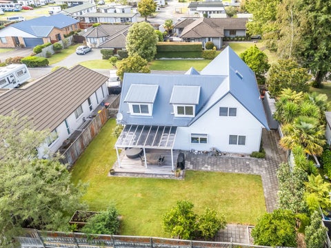 12 Stonebridge Park Drive, Holdens Bay, Rotorua