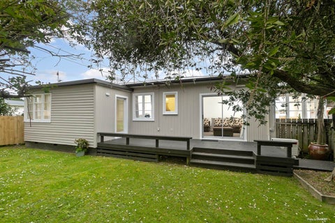 2094 Great North Road, Avondale, Auckland