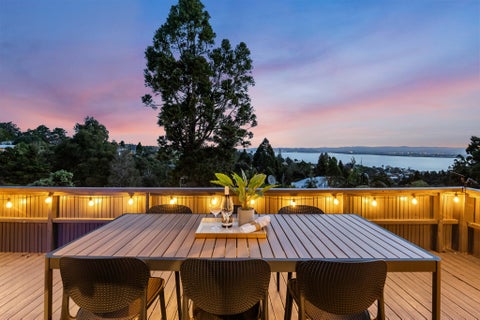 35 Pluto Place, Beach Haven, Auckland