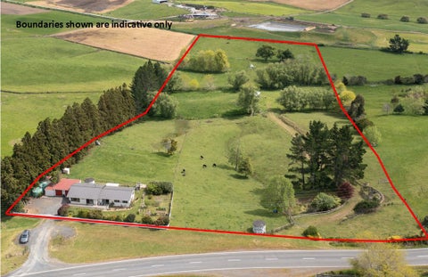 1025 Hetherington Road, Ruawaro