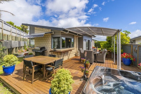 3 Caterer Lane, Paraparaumu