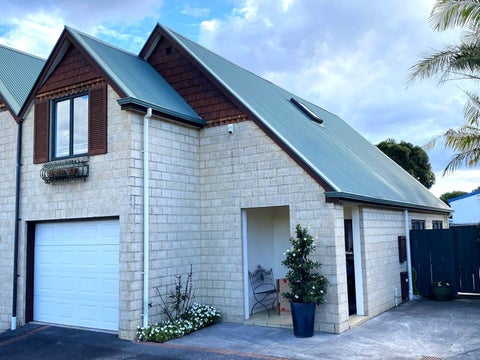 15/52 Taharoto Road, Takapuna, Auckland