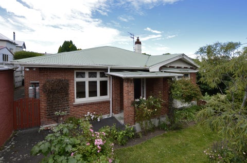 25 Neidpath Road, Mornington, Dunedin