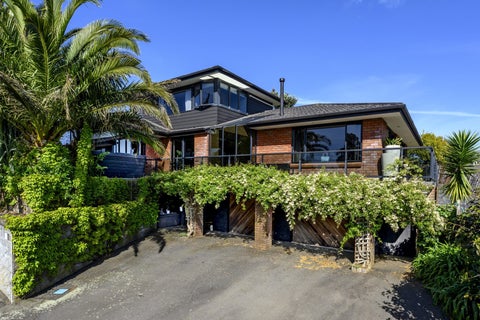 11D Redwood Crescent, Hurdon, New Plymouth