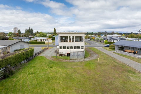 33 McKerrow Street, Te Anau, Te Anau