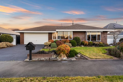 5 Goodall Place, Redwood, Christchurch